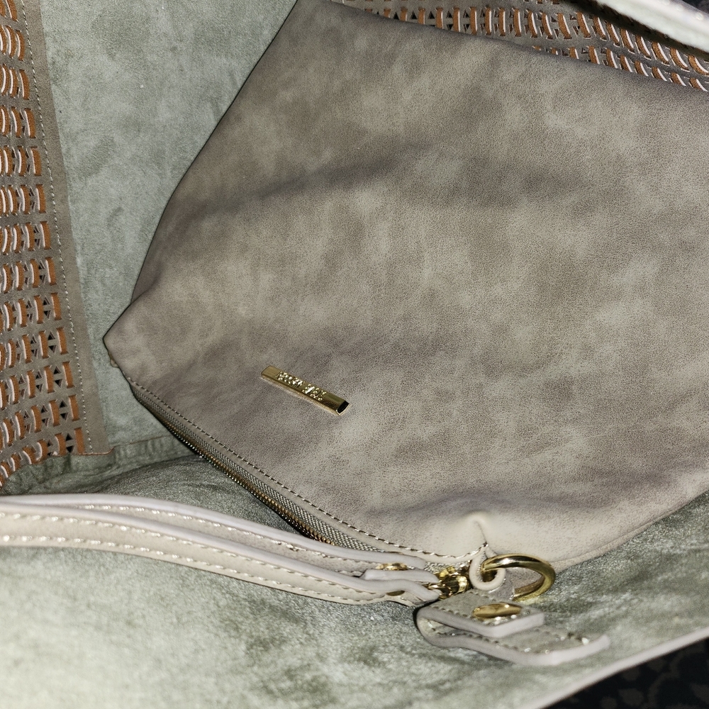 TOTE BY STEVE MADDEN - Picture 6 of 6